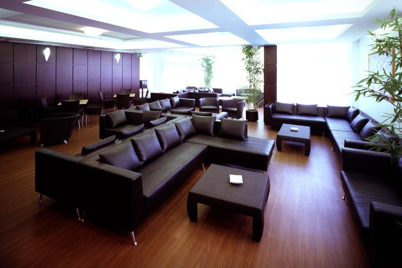 hotel imperiale hall.jpg