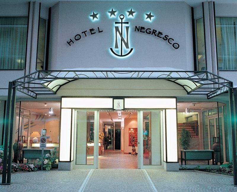 hotel negresco2.jpg