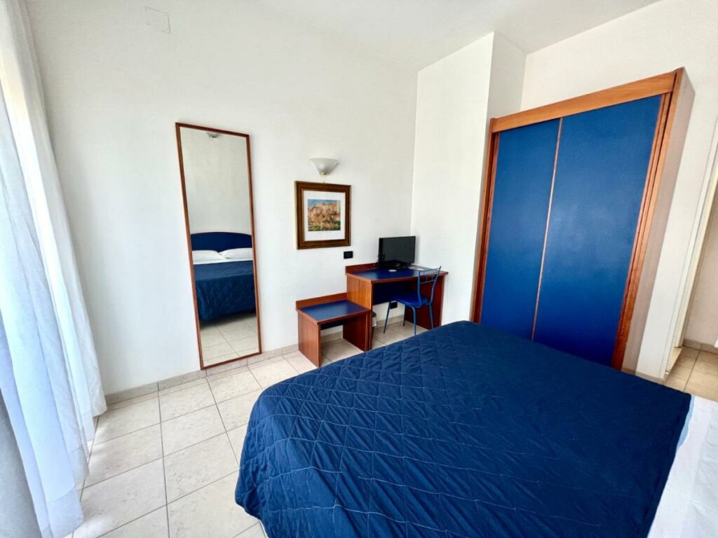 hotel-bb-montecarlo-milanomarittima-1