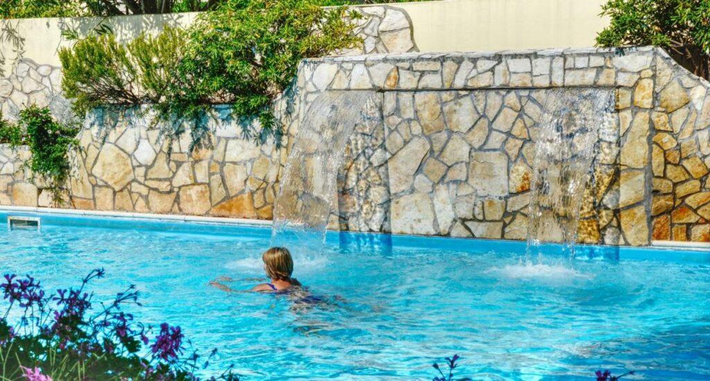 hotel-royal-cesenatico-piscina