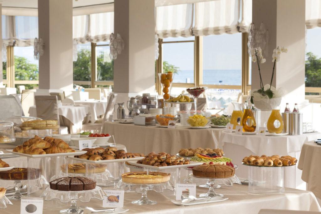 hotel-abner-s-riccione-4-stelle-buffet