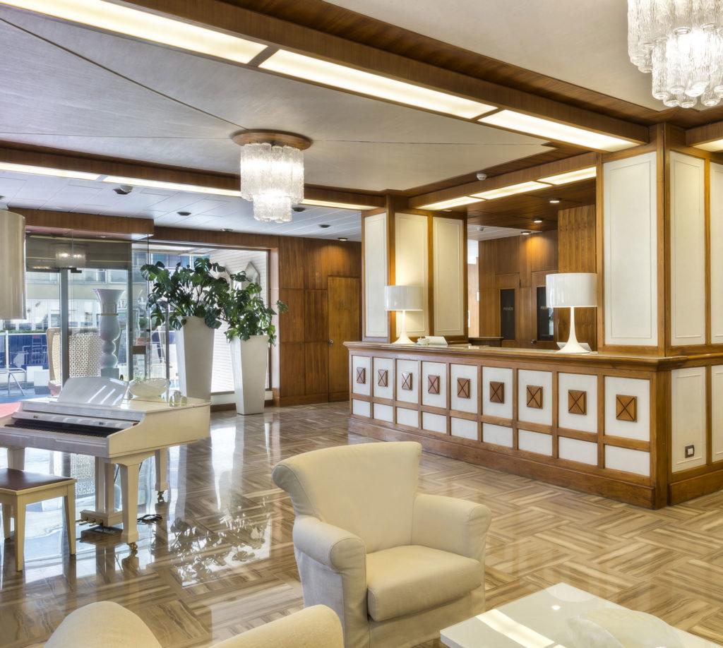 hotel-abner-s-riccione-4-stelle-reception