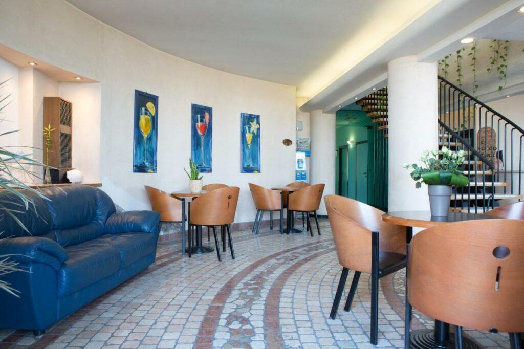 ambahotel2