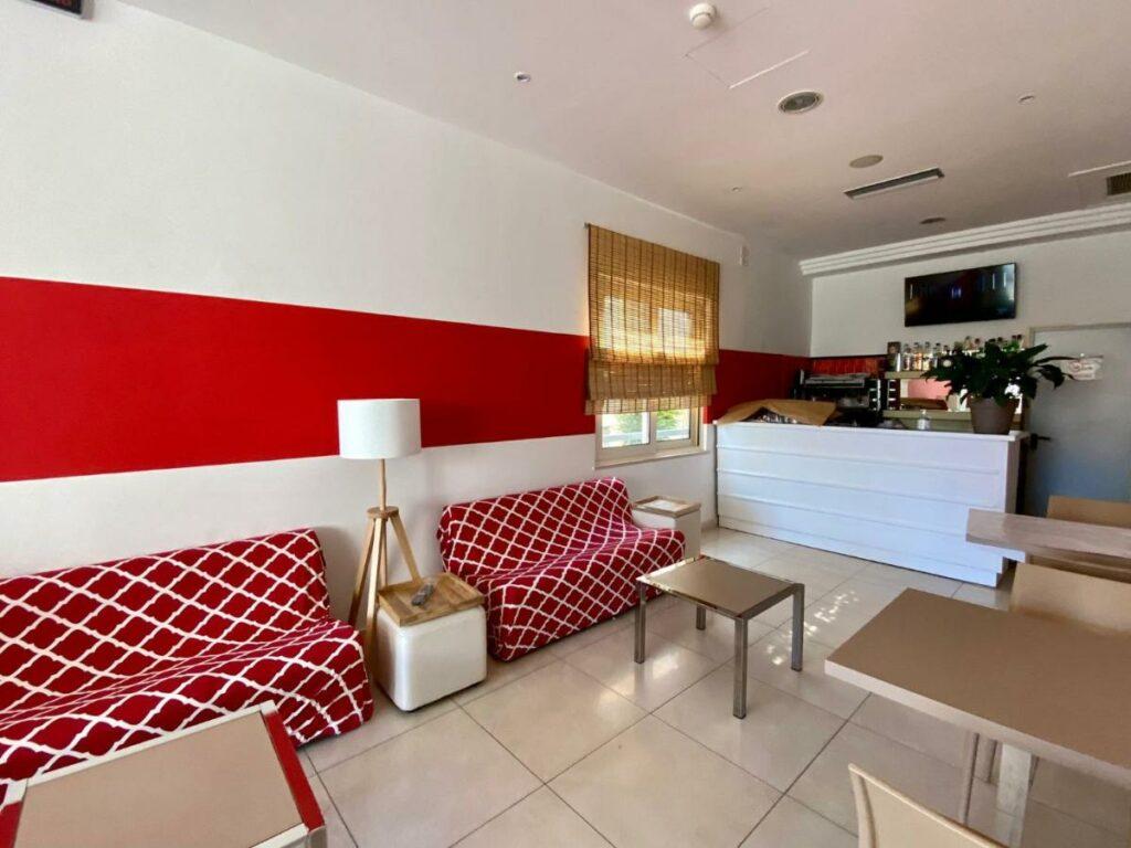 bike-hotel-berenice-rimini-mare-marina-centro-riminibeach-hall