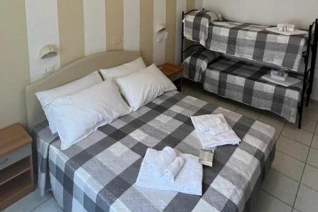 easy-hotel-rivazzurra-rimini-2