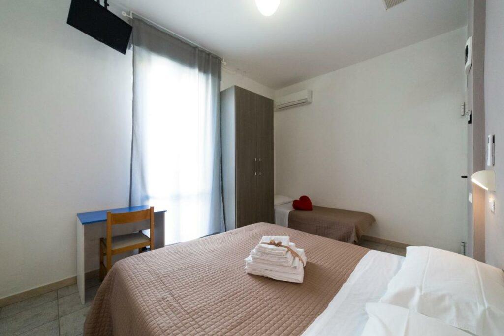 Hotel-Anwesenheit-Rimini-Zimmer-2