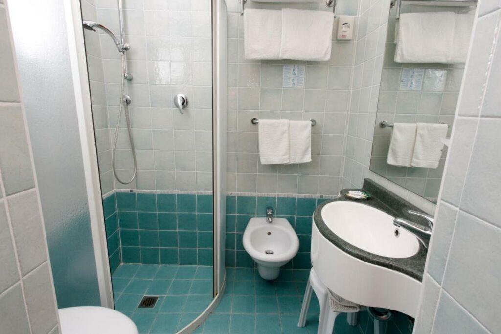 hotelbenhur-rimini-bagno