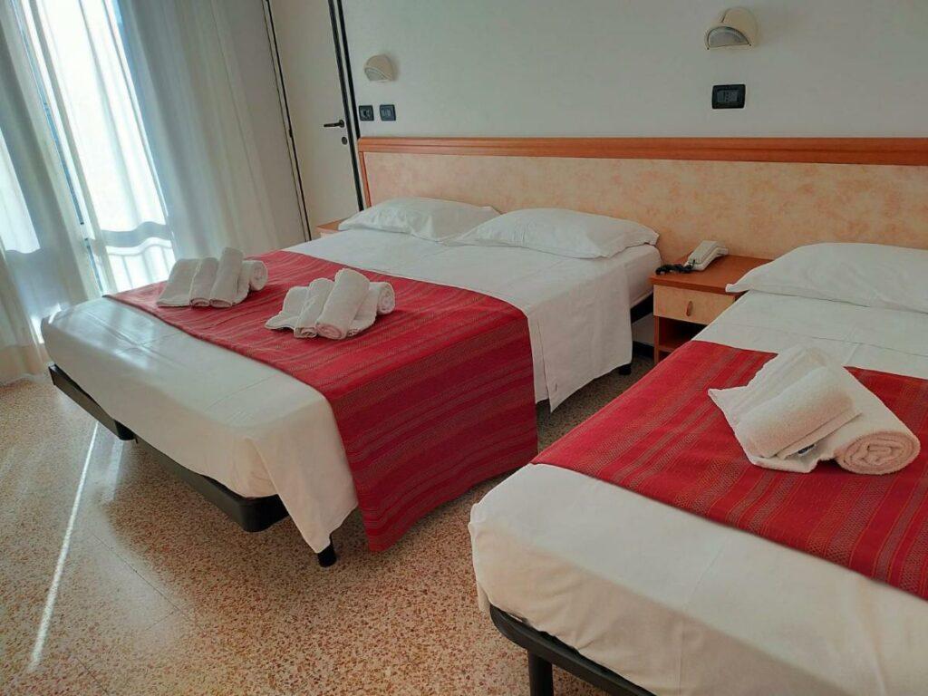 hotelbenhur-rimini-camera-tripla