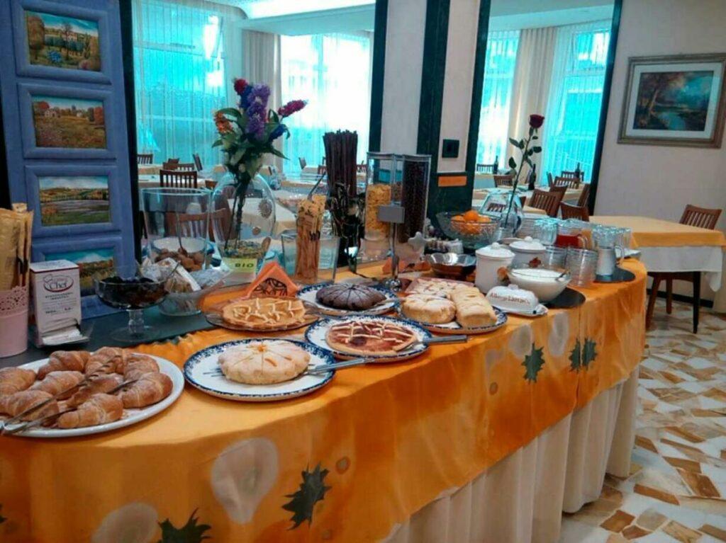 hotel-lazzarini-bellaria-rimini-1