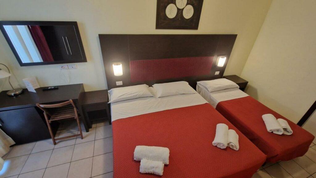 Hotel Alibi
