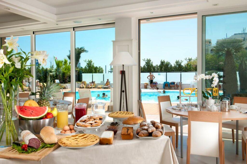 specialehotel-ambasciatori-riccione-4