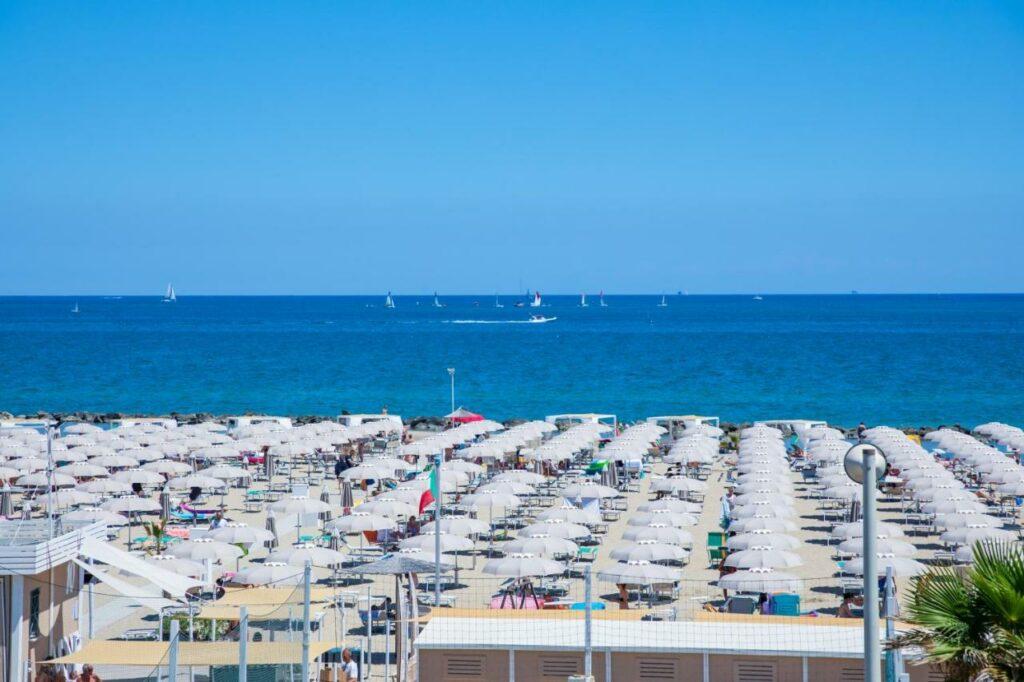 specialehotel-hotel-baby-rivabella-6