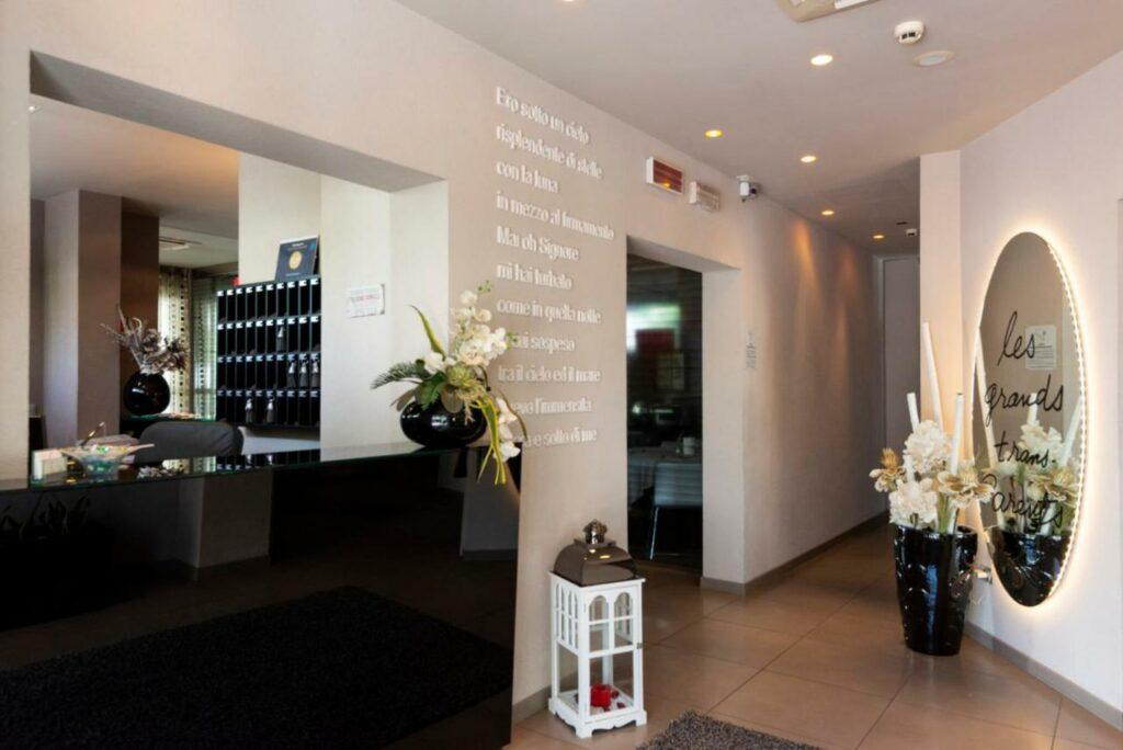 specialhotel-hotelatmosfere-milanomarittima-6