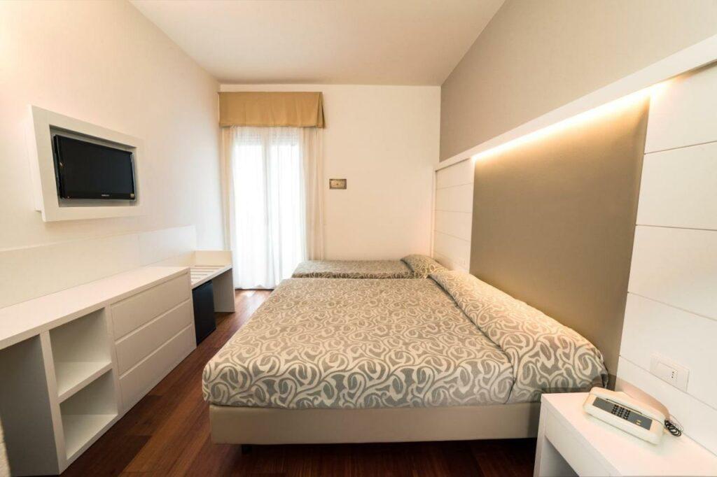 specialehotel-hotel-alexander-cattolica-1