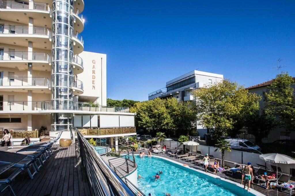 specialehotel-hotel-garden-pinarella-2