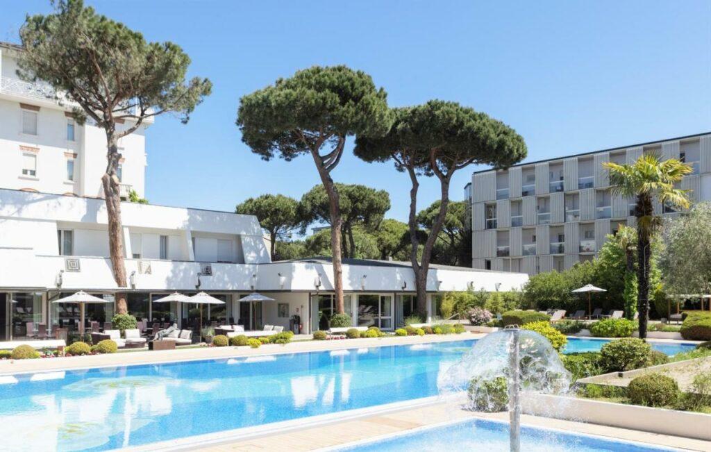 specialehotel-hotel-mare-e-pineta-resort-milanomarittima-1